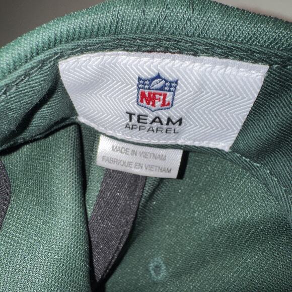 Green Bay Packers Team Apparel Green Yellow Hat Cap One Size Fits All! - Picture 2 of 5